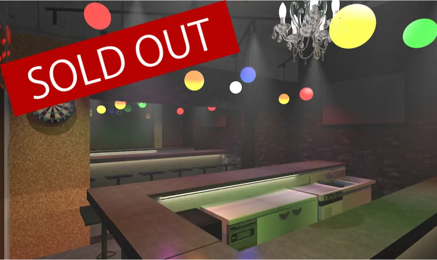 カラフルなボール照明が印象的なBAR