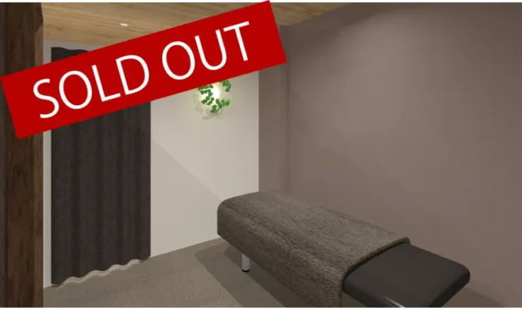 時を忘れる寛ぎのエステ空間　照明演出で+癒し